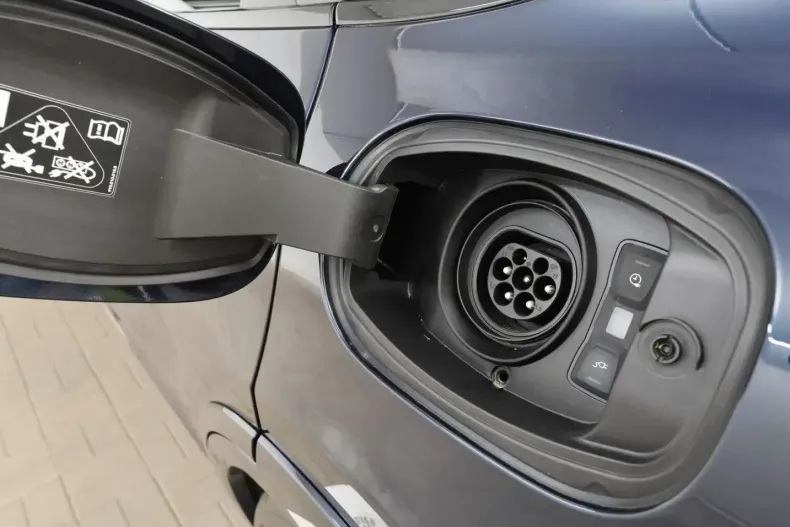 Porsche Cayenne din 2024 cu 17.200 km - oferta POR145679 - foto 32