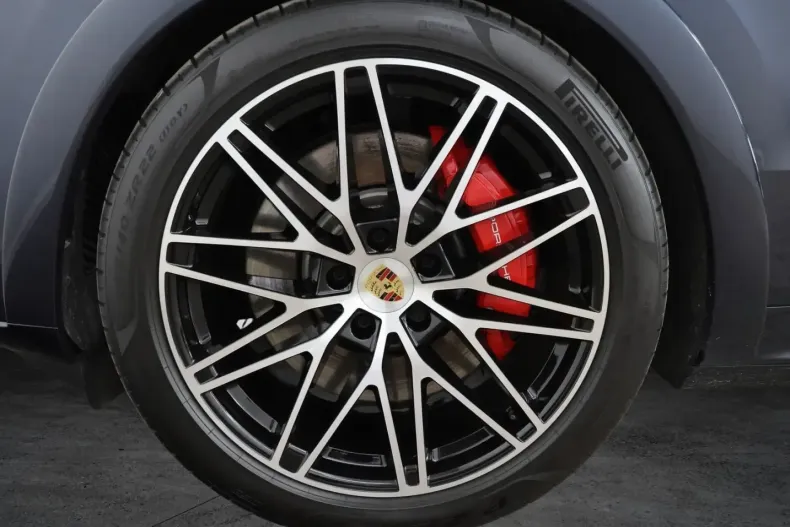 Porsche Cayenne din 2024 cu 17.200 km - oferta POR145679 - foto 33