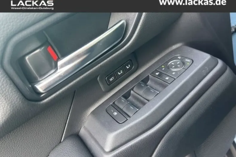 Toyota Land Cruiser din 2024 cu 18.890 km - oferta TOY145689 - foto 12