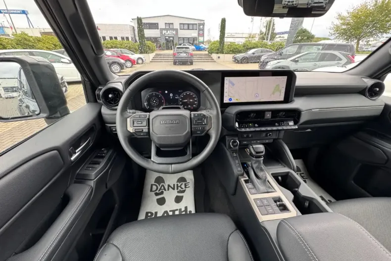 Toyota Land Cruiser din 2024 cu 13.455 km - oferta TOY145690 - foto 11