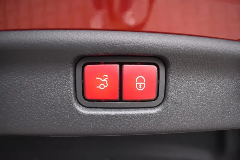 Mercedes-Benz C 300 din 2022 cu 100.000 km - oferta MER145703 - foto 10