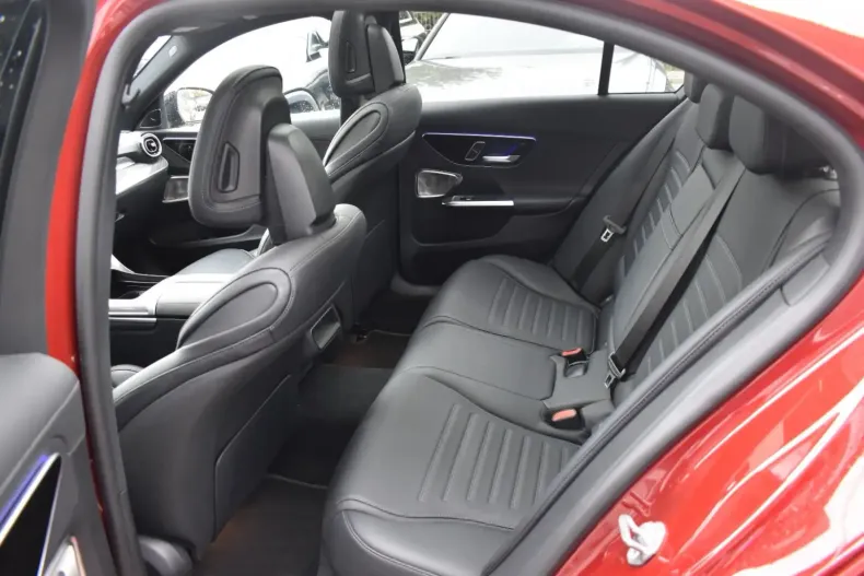 Mercedes-Benz C 300 din 2022 cu 100.000 km - oferta MER145703 - foto 13