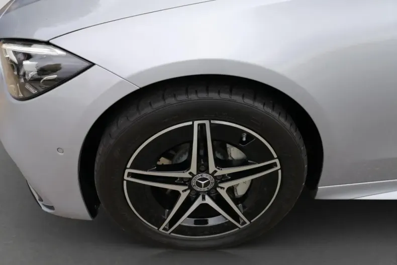 Mercedes-Benz C 300 din 2023 cu 80.300 km - oferta MER145706 - foto 19