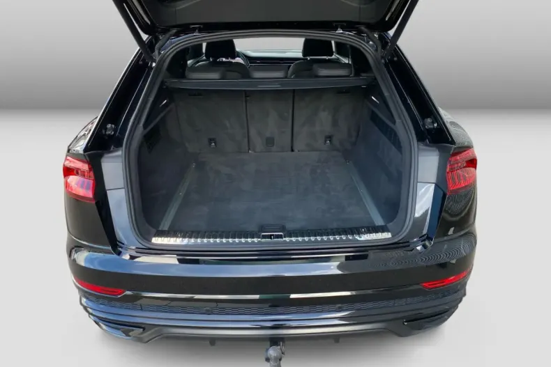 Audi Q8 din 2022 cu 65.930 km - oferta AUD145714 - foto 12