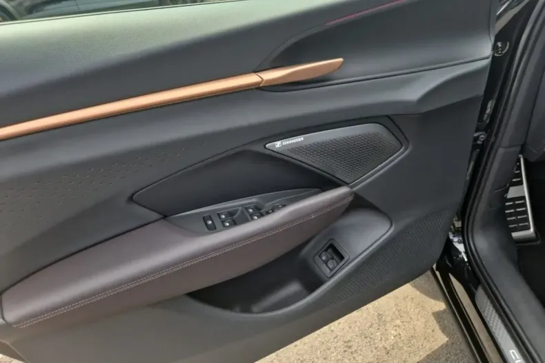 Cupra Terramar din 2025 cu 9.500 km - oferta CUP145721 - foto 9