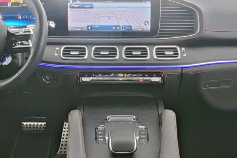 Mercedes-Benz GLE 53 AMG din 2024 cu 11.495 km - oferta MER145734 - foto 6