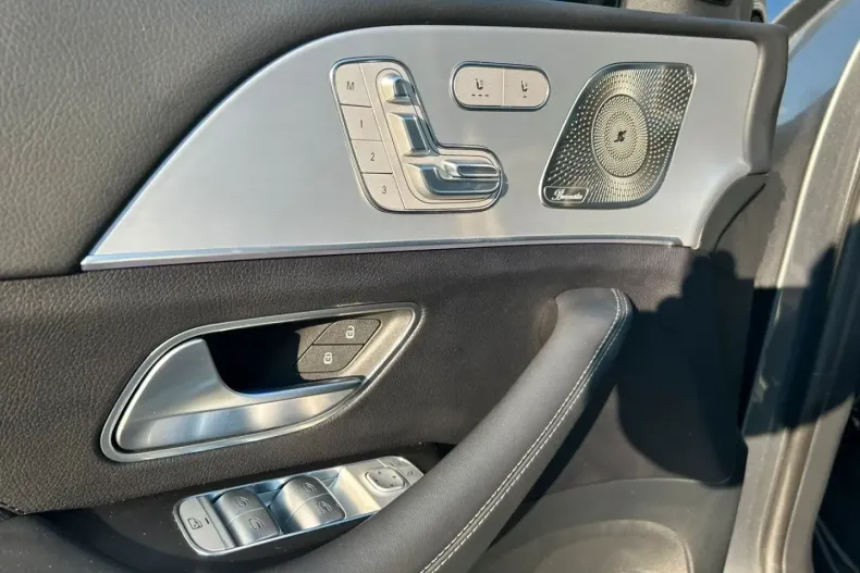 Mercedes-Benz GLE 400 din 2023 cu 55.292 km - oferta MER145735 - foto 12