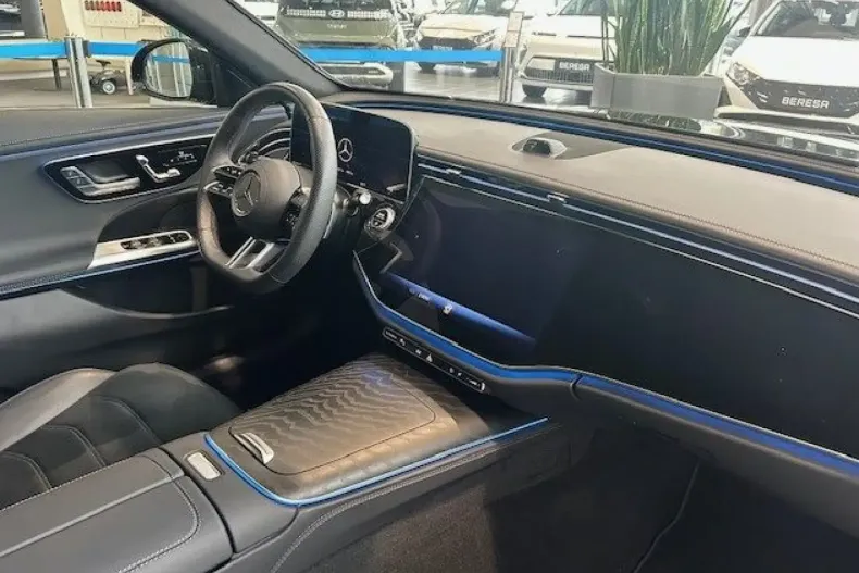 Mercedes-Benz E 200 din 2024 cu 8.900 km - oferta MER145740 - foto 10