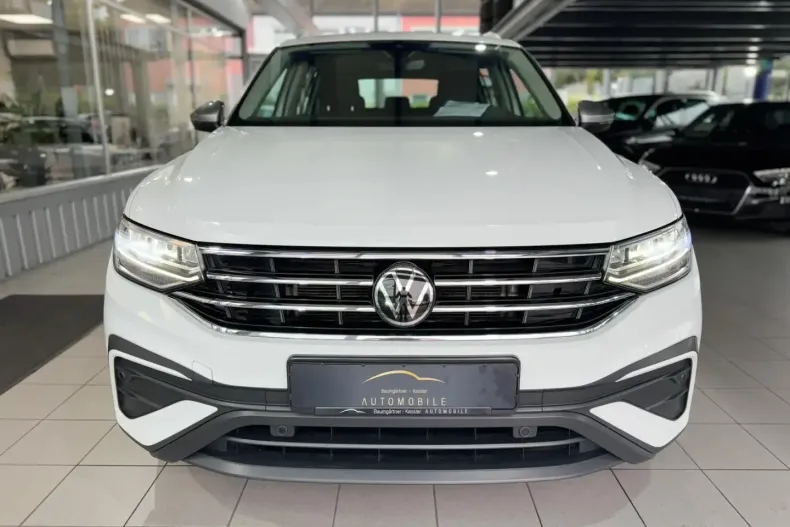 Volkswagen Tiguan Allspace din 2022 cu 81.300 km - oferta VOL145743 - foto 3