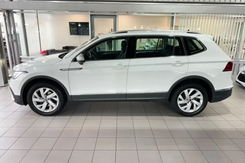 Volkswagen Tiguan Allspace din 2022 cu 81.300 km - oferta VOL145743 - foto 5