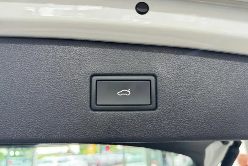 Volkswagen Tiguan Allspace din 2022 cu 81.300 km - oferta VOL145743 - foto 27