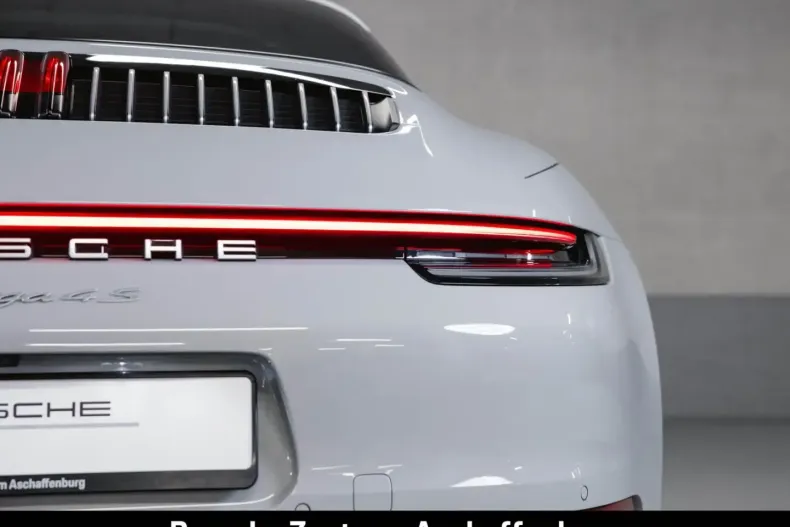 Porsche 992 din 2024 cu 16.700 km - oferta POR145748 - foto 8