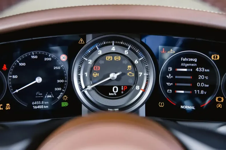 Porsche 992 din 2024 cu 16.700 km - oferta POR145748 - foto 27