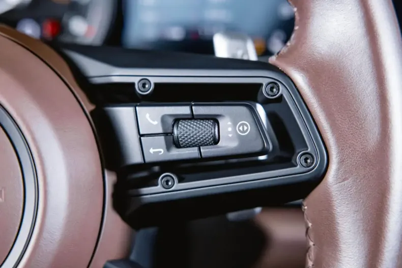 Porsche 992 din 2024 cu 16.700 km - oferta POR145748 - foto 28