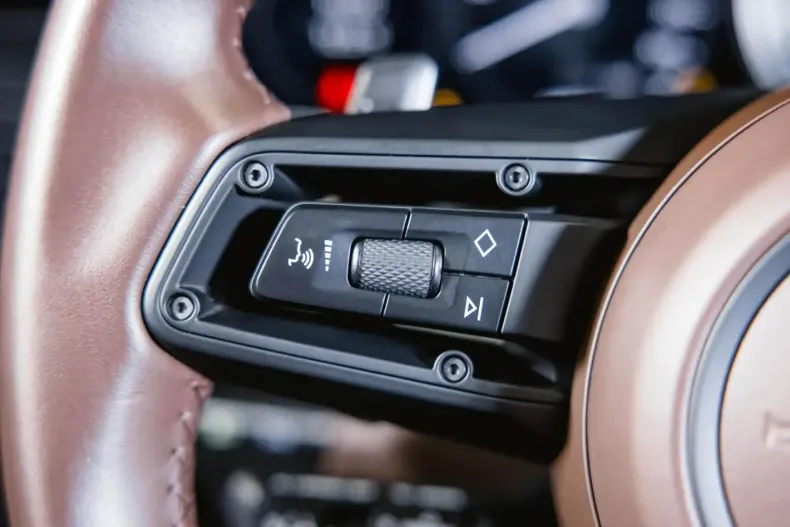 Porsche 992 din 2024 cu 16.700 km - oferta POR145748 - foto 29