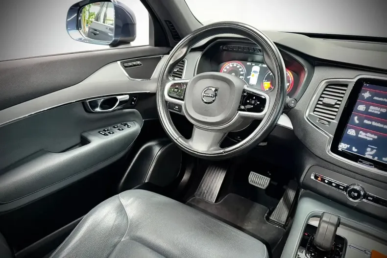 Volvo XC90 din 2022 cu 83.450 km - oferta VOL145760 - foto 16