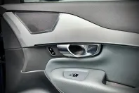 Volvo XC90 din 2022 cu 83.450 km - oferta VOL145760 - foto 19