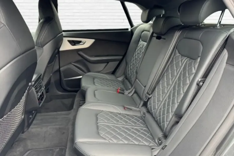 Audi Q8 din 2022 cu 56.300 km - oferta AUD145764 - foto 10