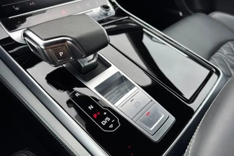 Audi Q8 din 2022 cu 56.300 km - oferta AUD145764 - foto 14