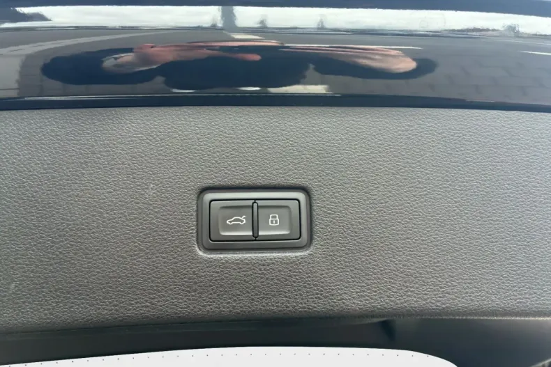 Audi Q8 din 2024 cu 26.500 km - oferta AUD145766 - foto 9