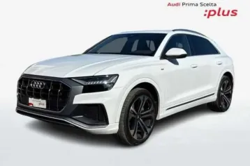 Audi Q8 din 2022 - oferta AUD145768