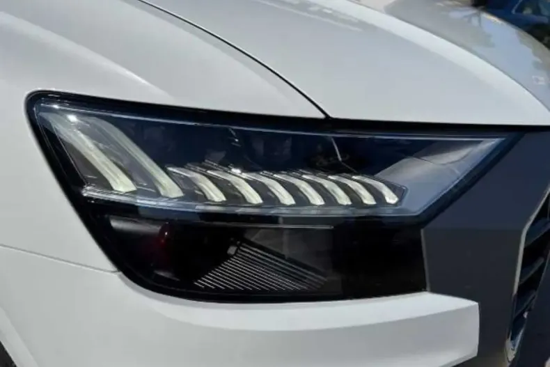 Audi Q8 din 2022 cu 73.897 km - oferta AUD145768 - foto 6