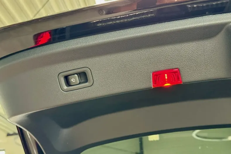 Mercedes-Benz GLE 63 AMG din 2024 cu 19.700 km - oferta MER145776 - foto 19