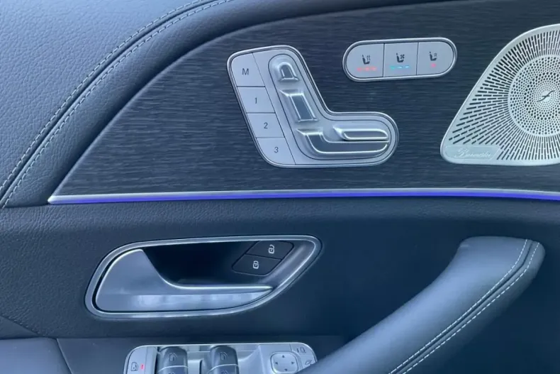 Mercedes-Benz GLE 53 AMG din 2025 cu 19.900 km - oferta MER145779 - foto 18