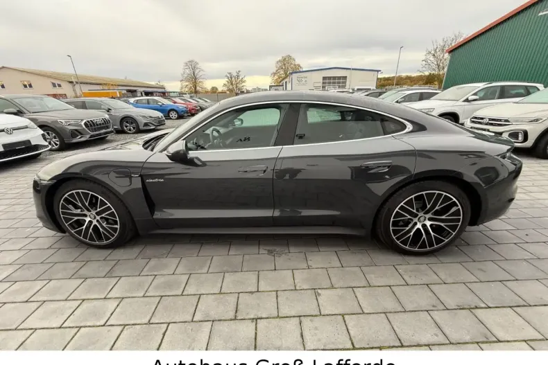 Porsche Taycan din 2022 cu 32.000 km - oferta POR145786 - foto 5