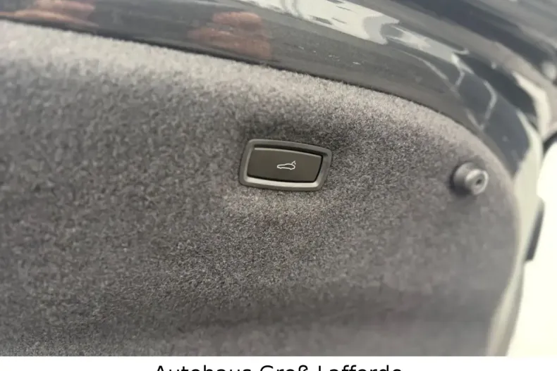 Porsche Taycan din 2022 cu 32.000 km - oferta POR145786 - foto 10