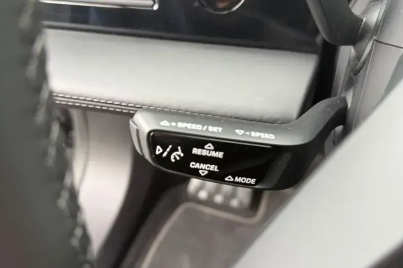 Porsche Taycan din 2022 cu 32.000 km - oferta POR145786 - foto 26