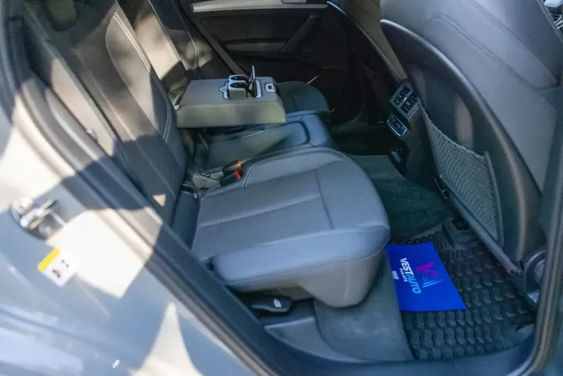 Audi Q5 din 2021 cu 39.662 km - oferta AUD145804 - foto 4