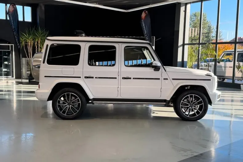 Mercedes-Benz G 500 din 2024 cu 3.890 km - oferta MER145806 - foto 7