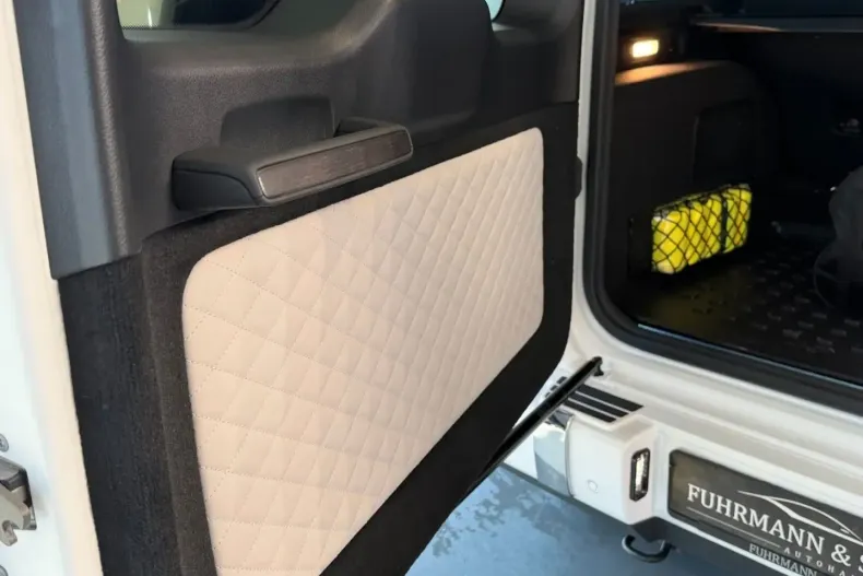 Mercedes-Benz G 500 din 2024 cu 3.890 km - oferta MER145806 - foto 26