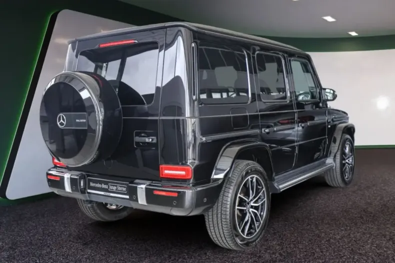 Mercedes-Benz G 500 din 2023 cu 9.987 km - oferta MER145810 - foto 3