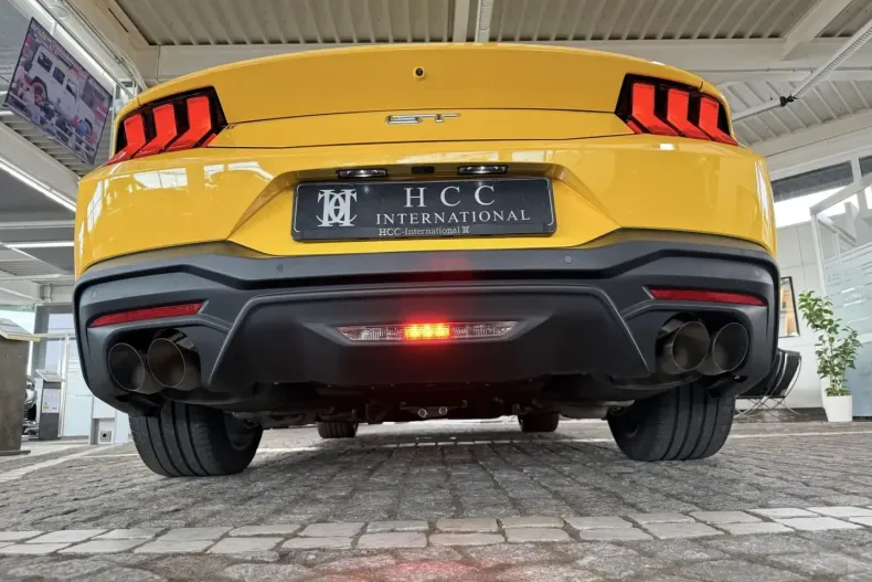 Ford Mustang din 2024 cu 10.836 km - oferta FOR145826 - foto 6