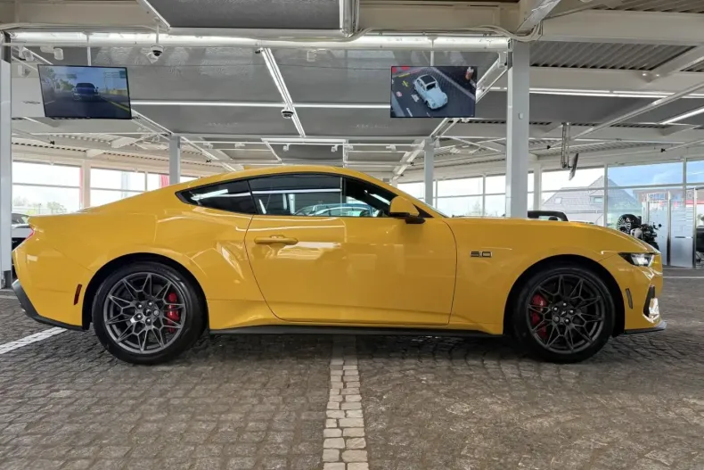 Ford Mustang din 2024 cu 10.836 km - oferta FOR145826 - foto 9