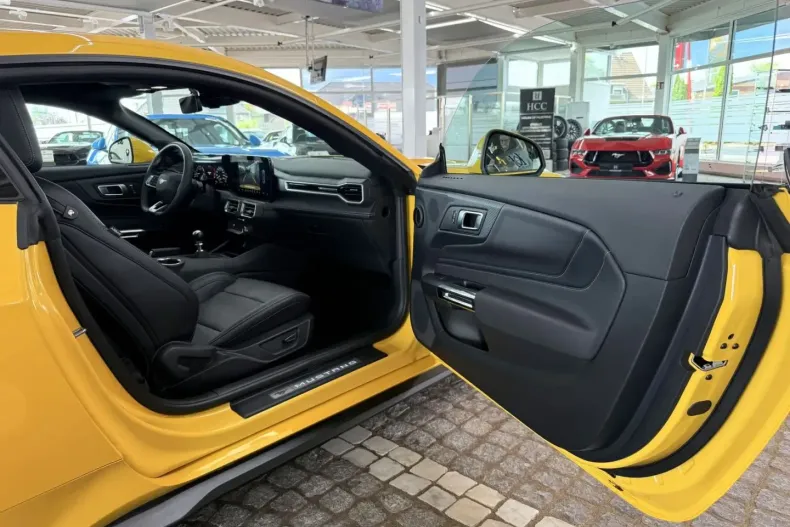 Ford Mustang din 2024 cu 10.836 km - oferta FOR145826 - foto 34