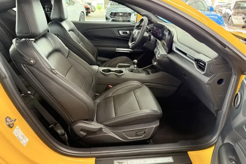 Ford Mustang din 2024 cu 10.836 km - oferta FOR145826 - foto 35