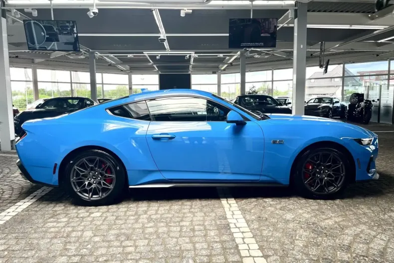 Ford Mustang din 2024 cu 10.664 km - oferta FOR145827 - foto 6