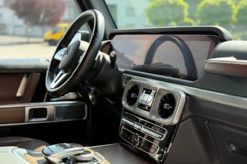 Mercedes-Benz G 500 din 2020 cu 85.488 km - oferta MER145845 - foto 17