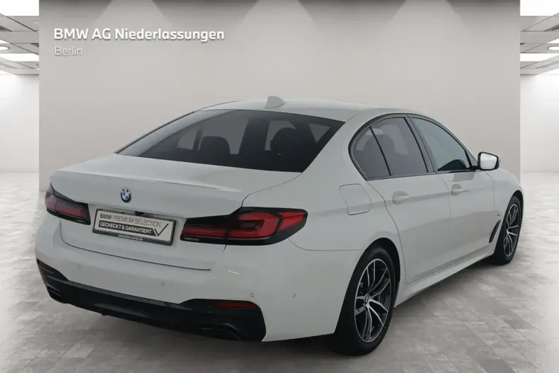 BMW 520 din 2022 cu 23.191 km - oferta BMW145865 - foto 2