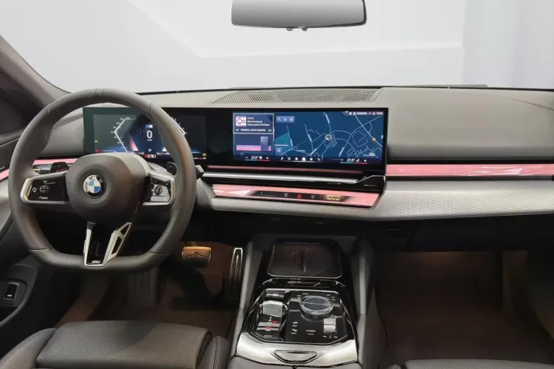 BMW 520 din 2025 cu 4.200 km - oferta BMW145869 - foto 3