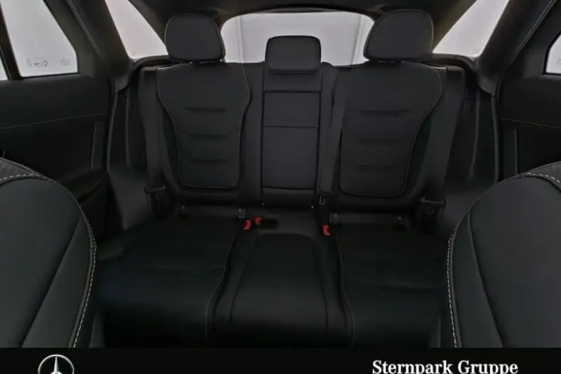 Mercedes-Benz GLC 63 AMG din 2024 cu 13.800 km - oferta MER145870 - foto 7