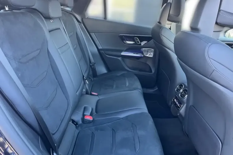 Mercedes-Benz GLC 63 AMG din 2024 cu 3.900 km - oferta MER145872 - foto 11