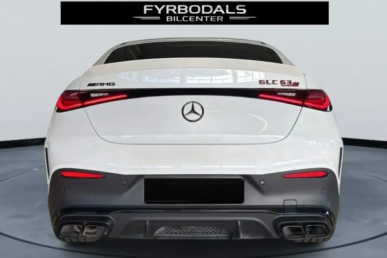 Mercedes-Benz GLC 63 AMG din 2024 cu 16.400 km - oferta MER145873 - foto 6