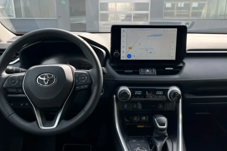 Toyota RAV4 din 2024 cu 12.655 km - oferta TOY145877 - foto 8