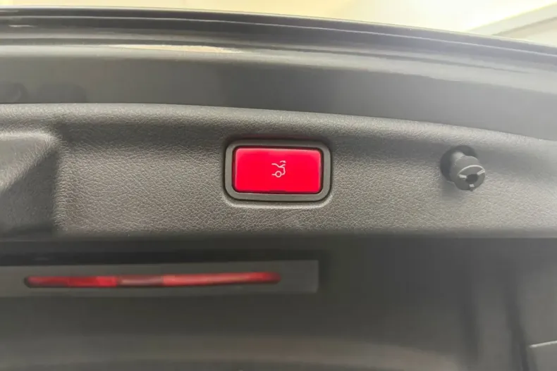 Mercedes-Benz C 43 AMG din 2022 cu 70.000 km - oferta MER145887 - foto 19