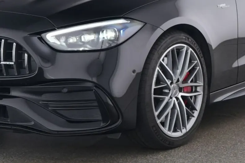 Mercedes-Benz C 43 AMG din 2024 cu 17.028 km - oferta MER145888 - foto 3