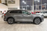 Volkswagen Touareg din 2021 cu 134.946 km - oferta VOL145892 - foto 6